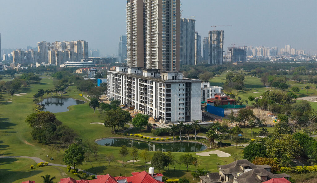 JAYPEE GREENS PEBBLE COURT